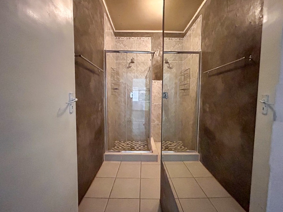 4 Bedroom Property for Sale in Parys Free State